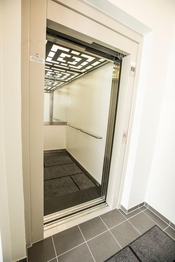 Housing Aparthotel